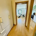 Haus Juliane, Kuestenlinie *